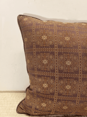 Sutradhar 05 Cushion Cover – Storytelling Through Threads